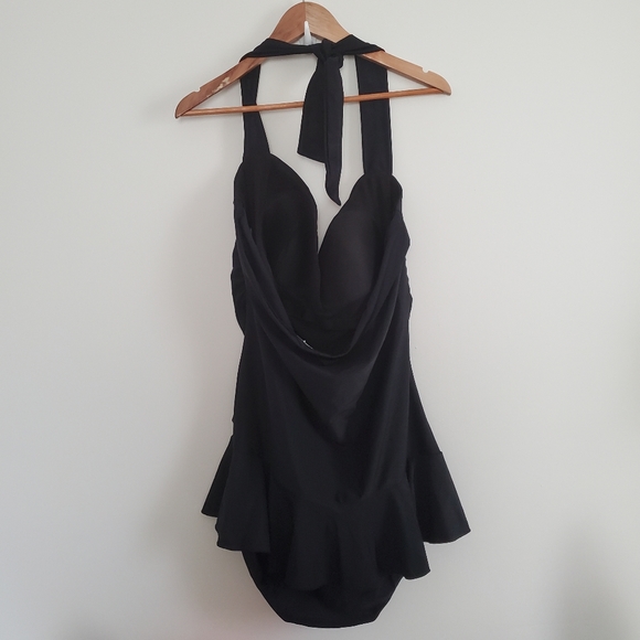 Black Bathingsuit Plus Size 20W - Picture 2 of 4